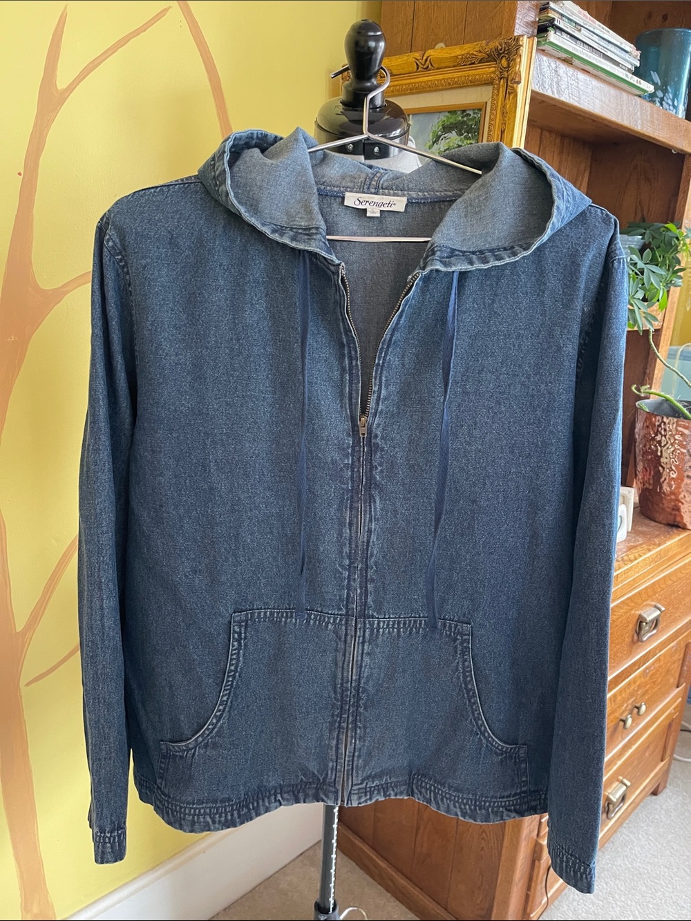 Serengeti -Washed blue Zip-Up Hooded light jean Jacket L